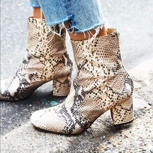 Free People Cecile Snakeskin Leather Booties 39